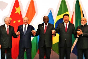 la-guerra-de-ucrania-ha-unido-a-occidente-contra-rusia-y-al-resto-del-mundo-contra-occidente