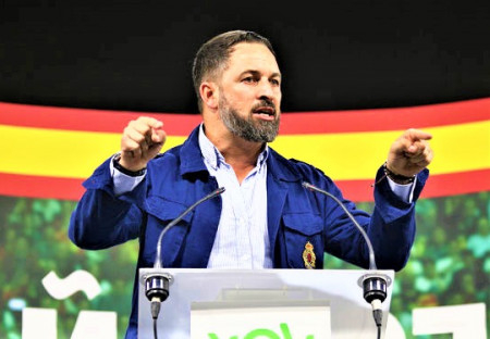 Santiago Abascal dice que victoria de Meloni en Italia da esperanza a España y a Europa