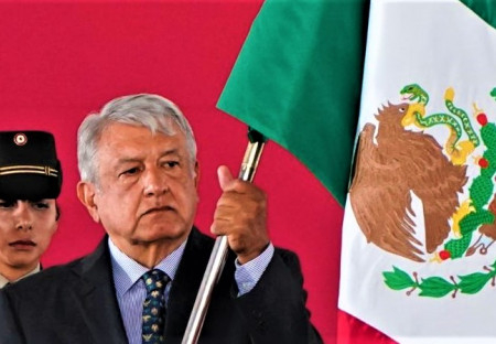 “La soberanía de México está en riesgo” por voto electrónico, alerta exasesor de Trump