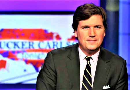 Tucker Carlson y Europa